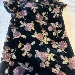 Floral Casual Dress - Black and Purple